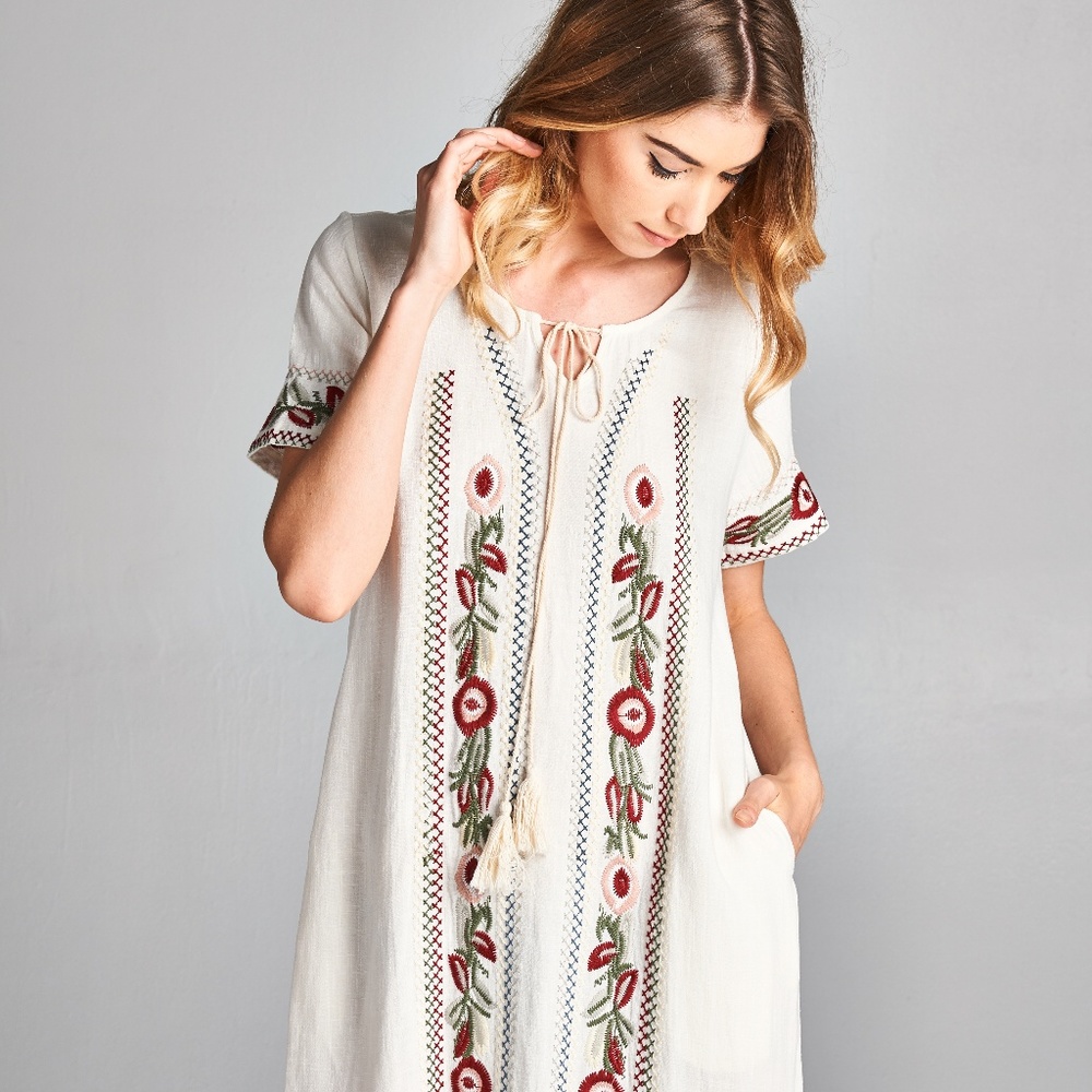 Ivory Embroidered Linen Pocket Shift Dress - Picture 3 of 5